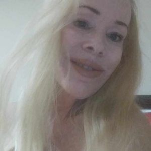 Meet your Posher, Charlene